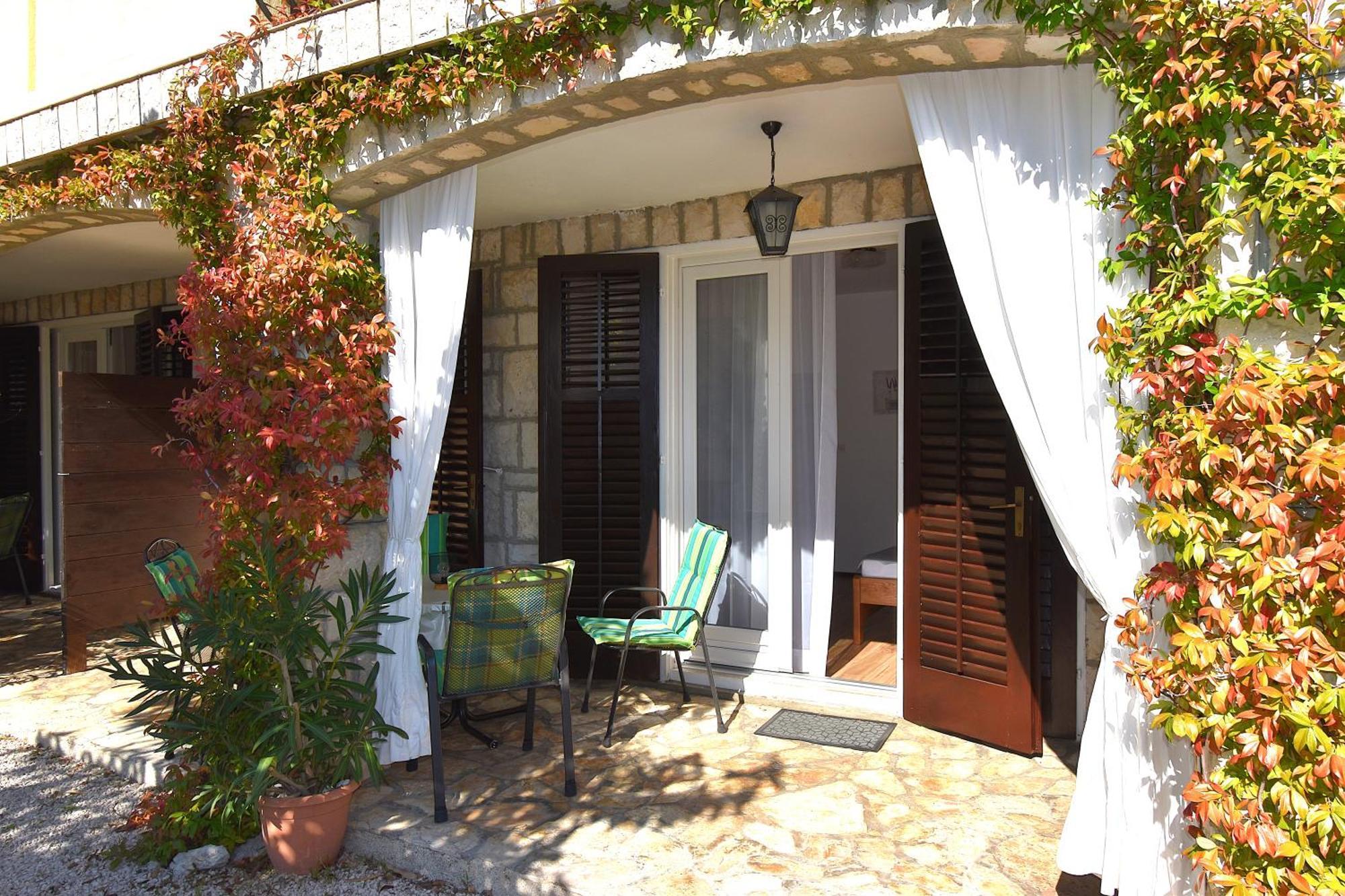 Apartments Zenko Rab Town Exterior foto